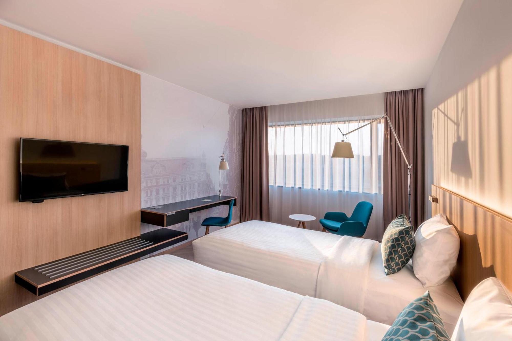 Courtyard By Marriott Brno Hotel Ngoại thất bức ảnh