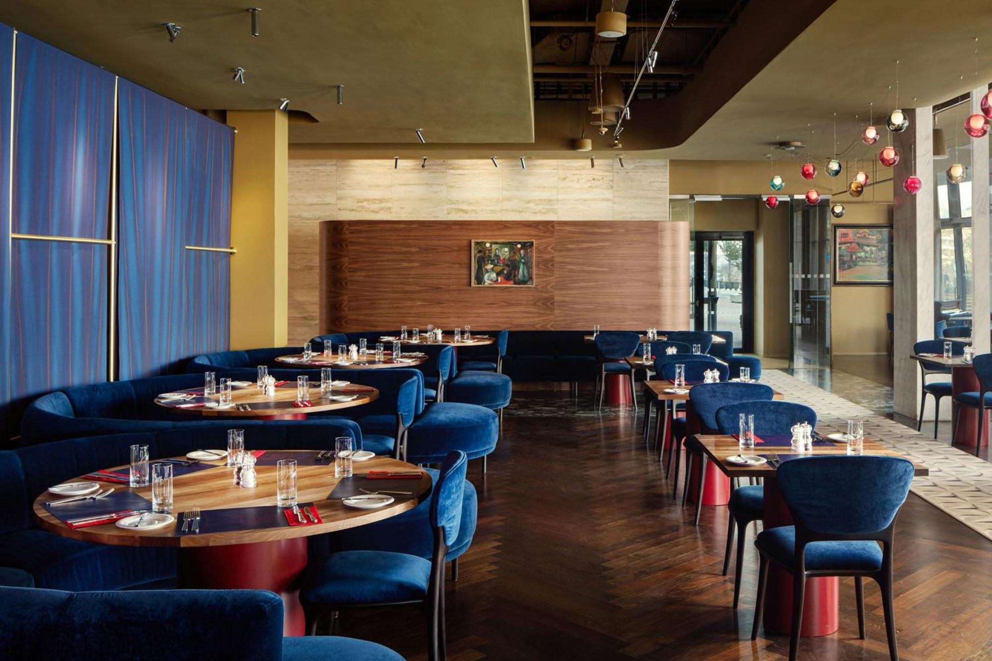 Courtyard By Marriott Brno Hotel Ngoại thất bức ảnh